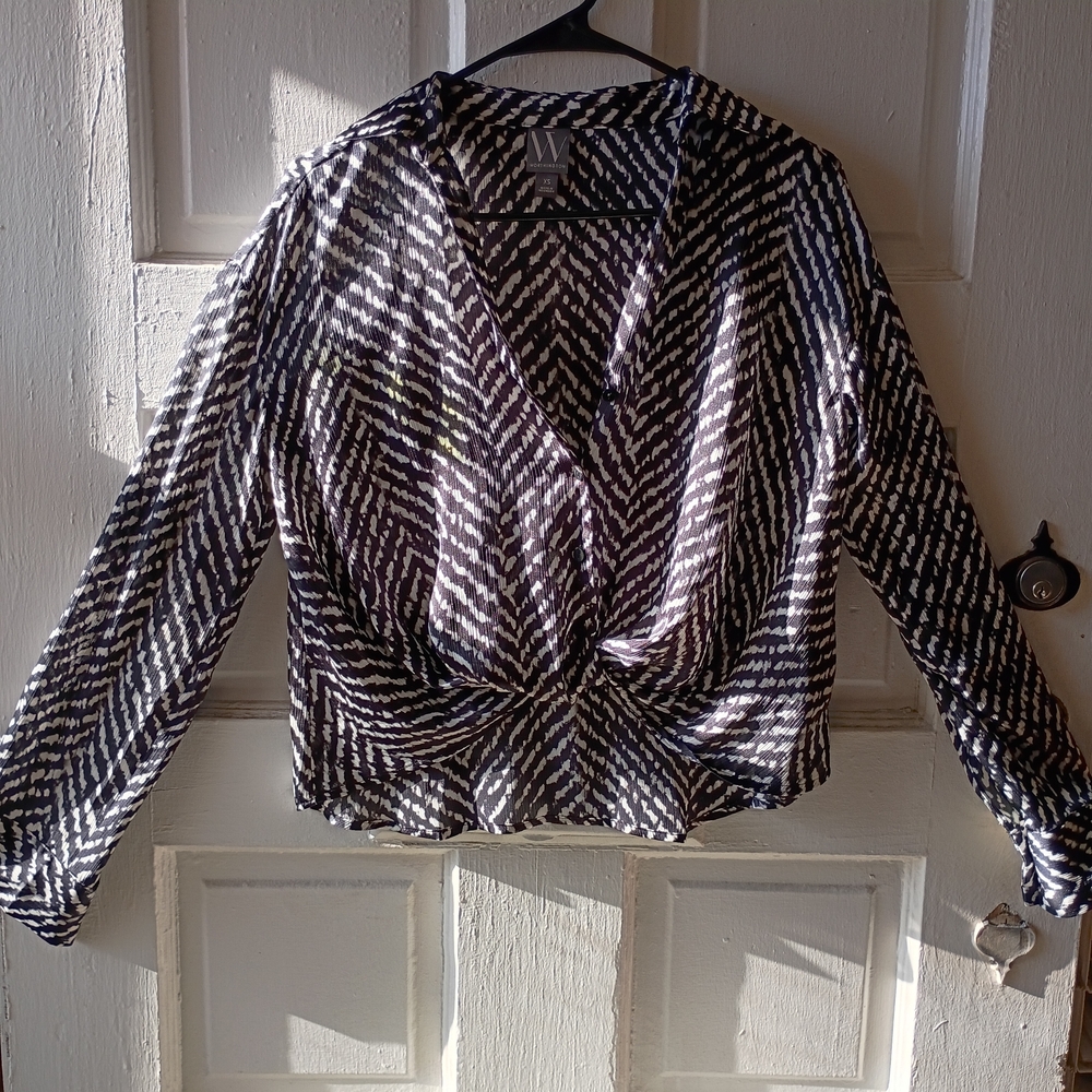 Worthington Black and White Patterned Blouse